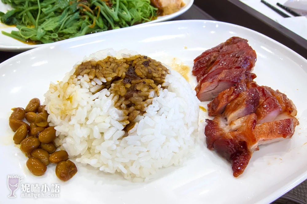 【台北車站美食】了凡香港油雞飯‧麵。打破米其林紀錄的星級小吃