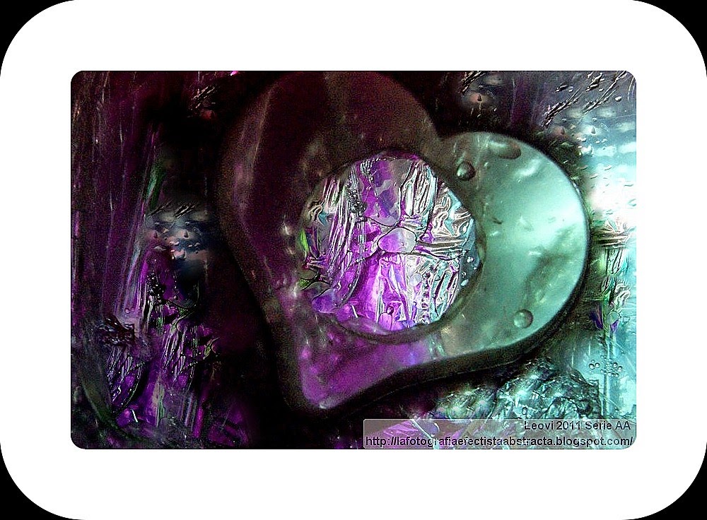 Foto Abstracta 3129 Búscate dentro de tu corazón - Find yourself within your heart Foto Abstracta 3129 Búscate dentro de tu corazón - Find yourself within your heart