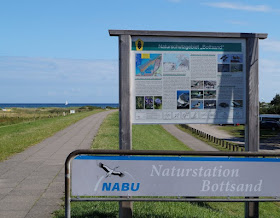 Der Strand von Wendtorf im Naturschutzgebiet Bottsand. Dort befindet sich auch die Naturstation Bottsand des NABU.