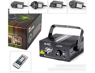 Đèn laser music 80 hình RG trong quán bar, karaoke, có điều khiển chơi theo âm thanh