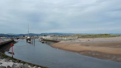 Pont y Ddraig suspension bridge