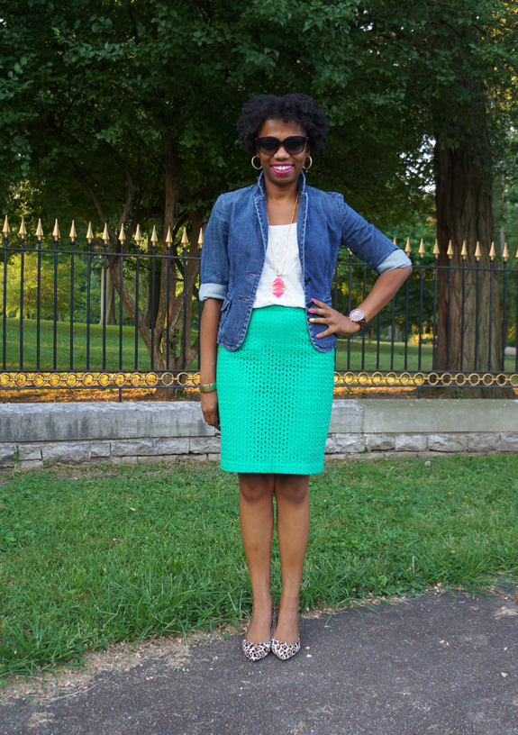 Summer Work Style: An Eyelet Pencil Skirt - Economy of Style