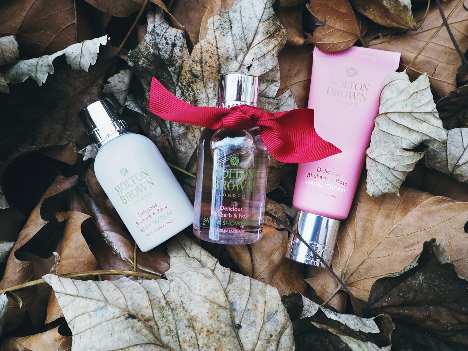 molton brown rhubard rose