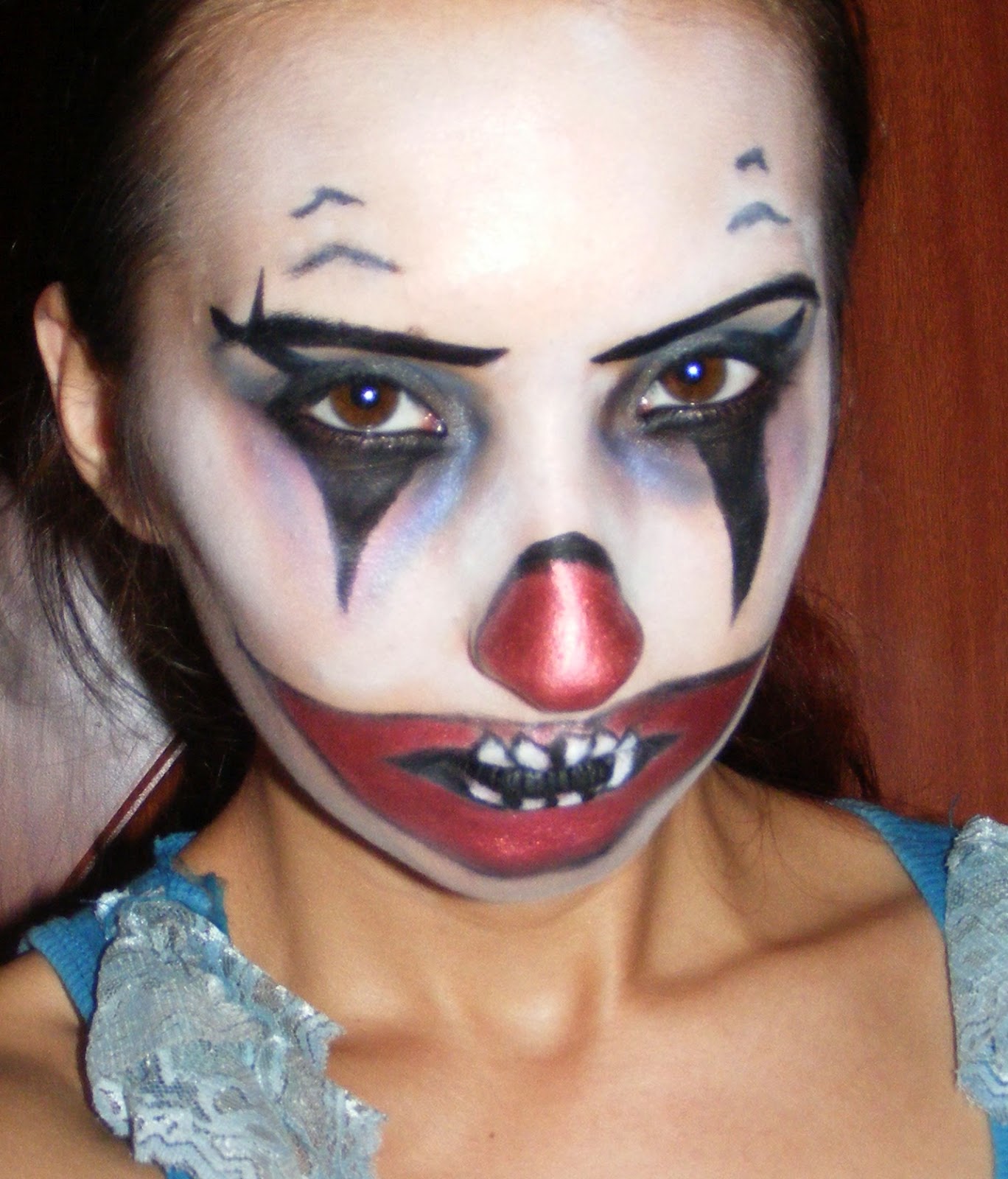 Beauty Style Killer clown Halloween makeup