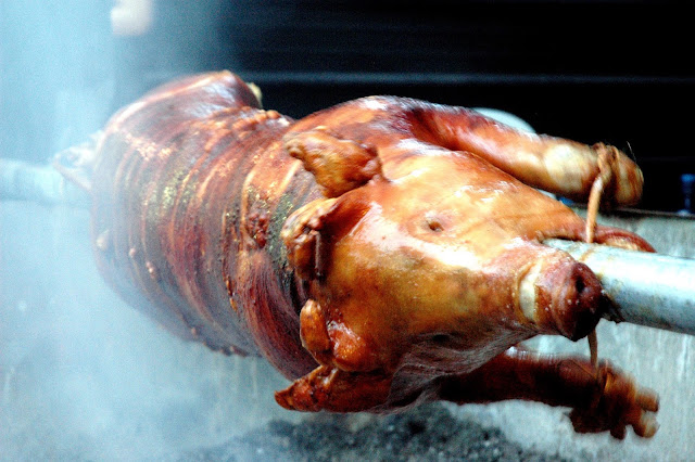 DUDE FOR FOOD: Diplahan Lechon: The Best of Mindanao Lechon, Now in Manila