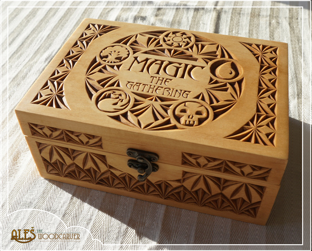 Ales the woodcarver: Here comes another MTG card box