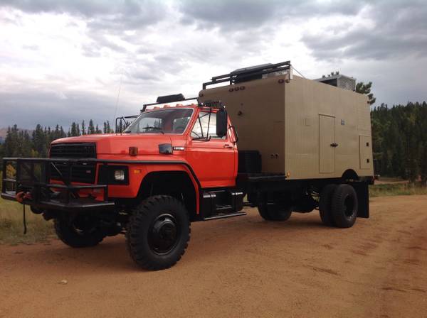 Ford F700 4x4 Expedition Camper