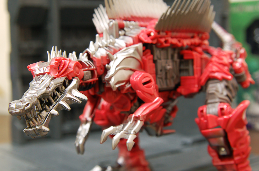 transformer the last knight scorn voyager