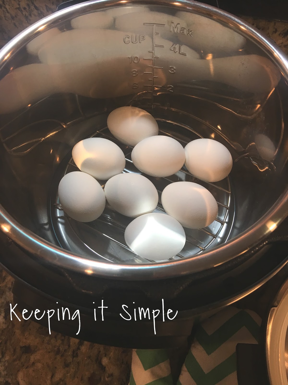 How to Cook Hard Boiled Eggs in an Instant Pot in 10 Minutes • Keeping it Simple