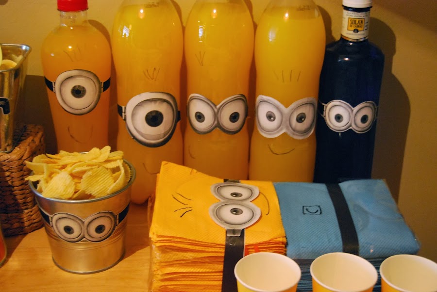 http://sosunnyblog.blogspot.com.es/2013/12/gru-mi-minion-fiesta-favorita.html