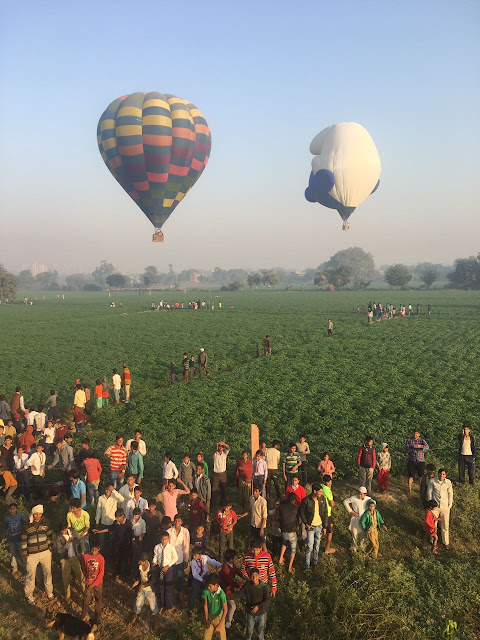 Taj Balloon Festival amazes and exhilarates the city of Agra Taj Balloon Festival amazes and exhilarates the city of Agra