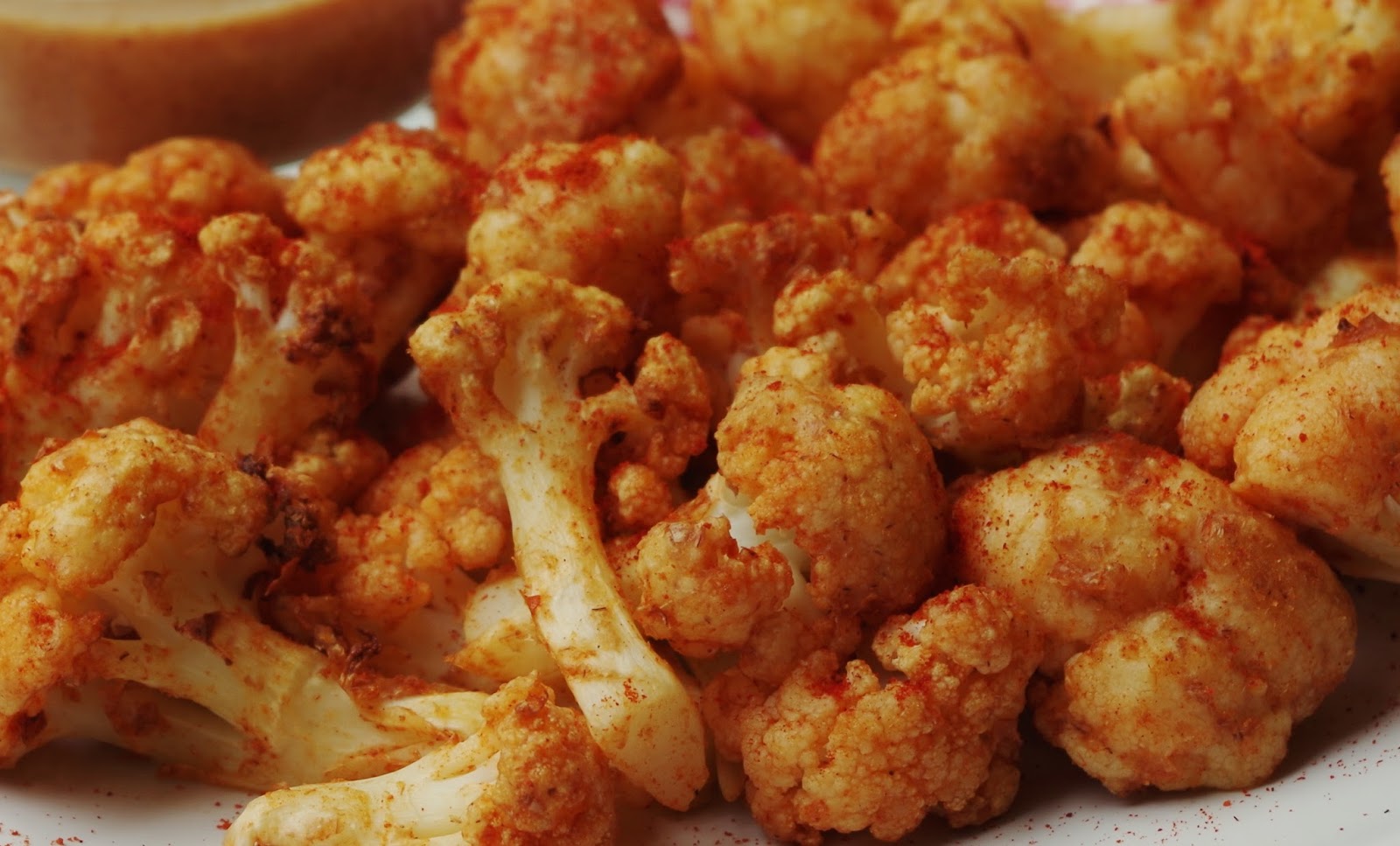 Spicy Cauliflower Bites & Peanut Sauce Euphoric Vegan