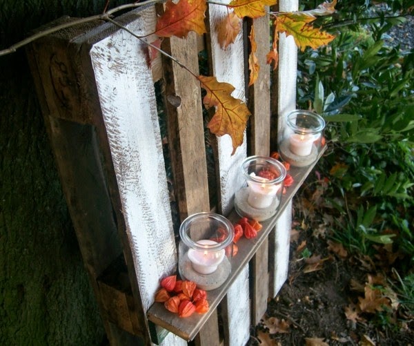 Original decorations from wooden pallets