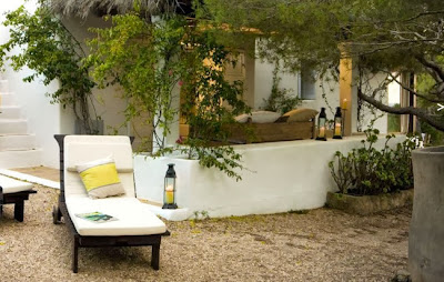 ESTILO RUSTICO: Patios Rusticos I / Rustic Courtyards I