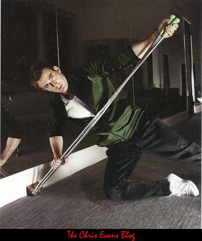 The Chris Evans Blog GQ scans of the Chris Evans photoshoot by Mario