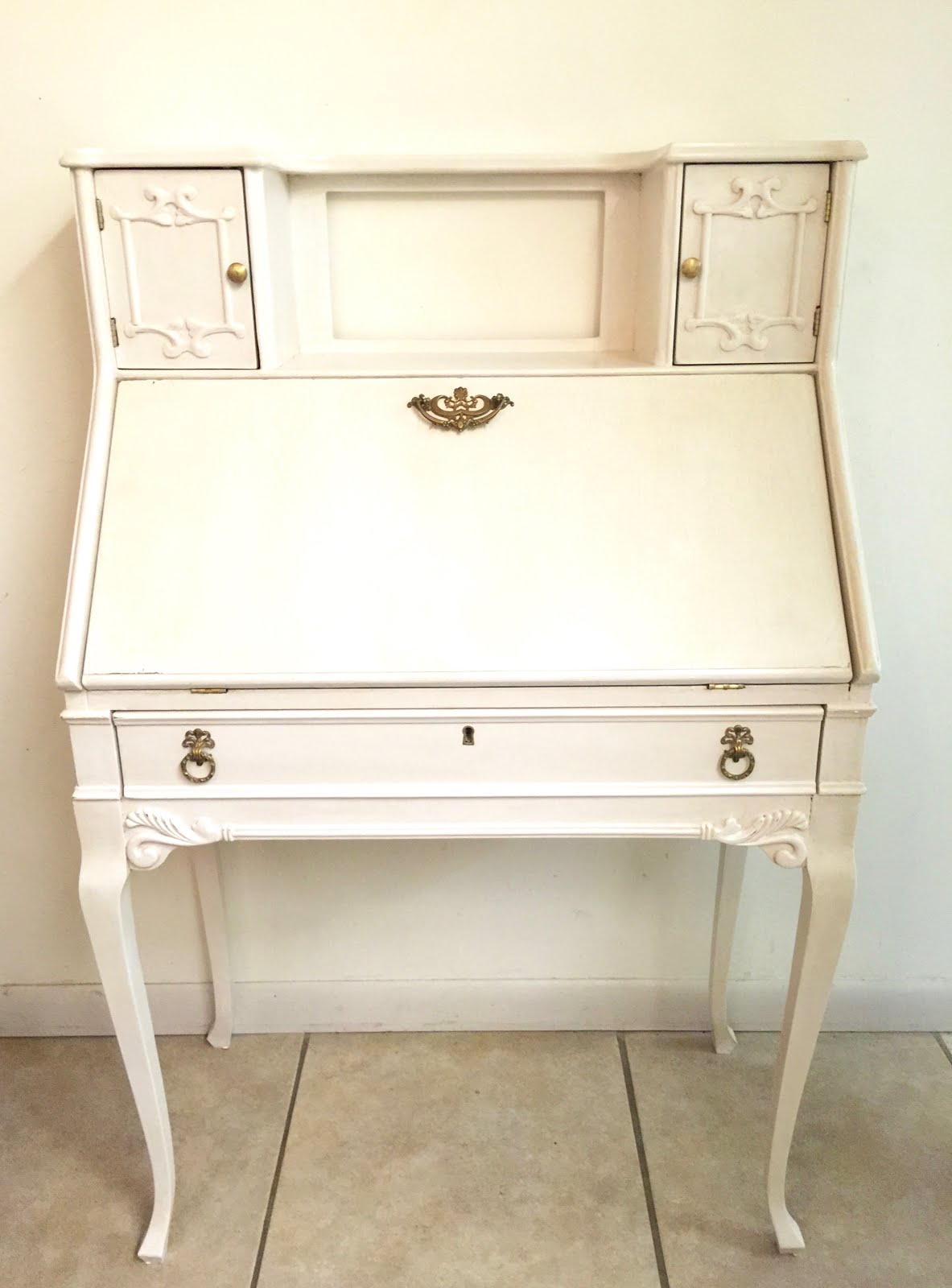 Vintage Secretary Desk. Antique White Secretary Desk