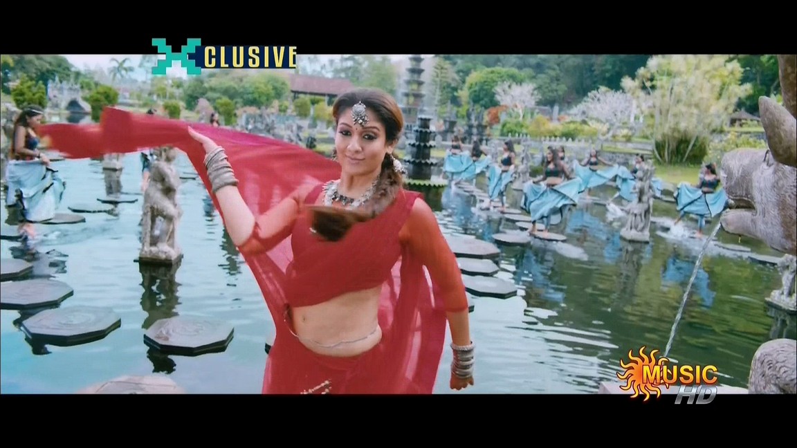 Nayanthara Latest Hot Navel Show In Saree From Tamil Movie Nannbenda Song