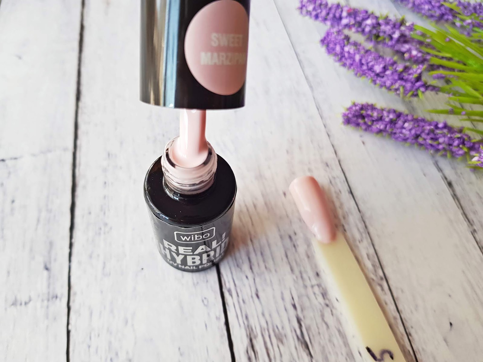 Lakiery Hybrydowe Dostepne W Rossmannie Wibo Special Effect