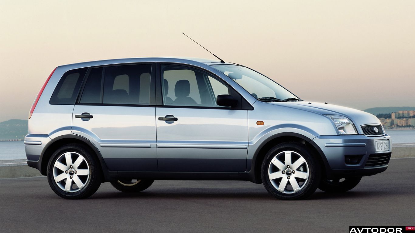 Off Road Ford Fusion
