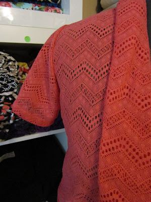 coral sweater knit McCall 6844 cardigan www.sewplus.blogspot.com