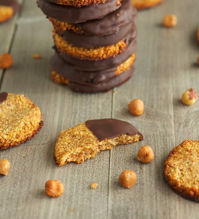 (Paleo) Chocolate-Hazelnut Cookies