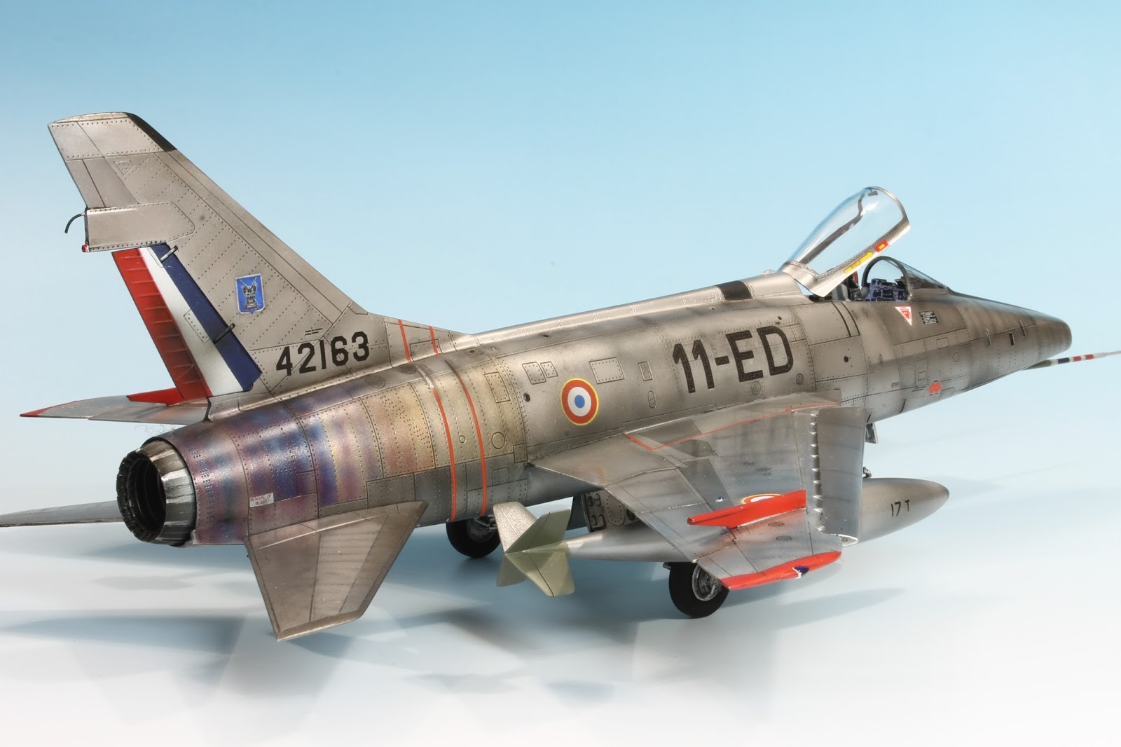 Istvan Michalko's scale models NORTH AMERICAN F100D "SUPER SABRE
