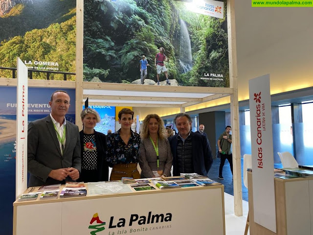 La Palma capta la atención de los turistas del norte de España promocionando sus encantos turísticos en la feria Navartur