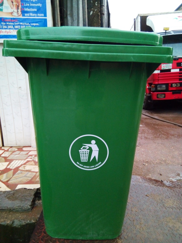 SUPPLIER OF INDUSTRIAL PLASTIC WASTE BINS WITH WHEELS AND WASTE