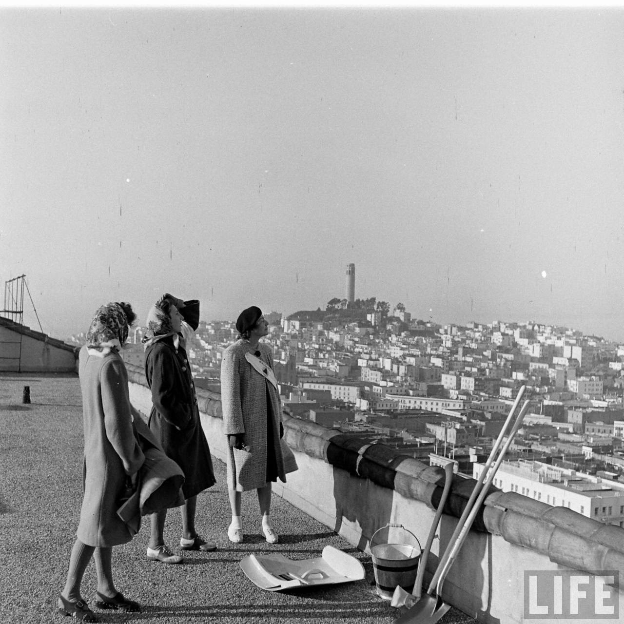 Interesting Black and White Photos Capture Daily Life in San Francisco, 1943 ~ vintage ...