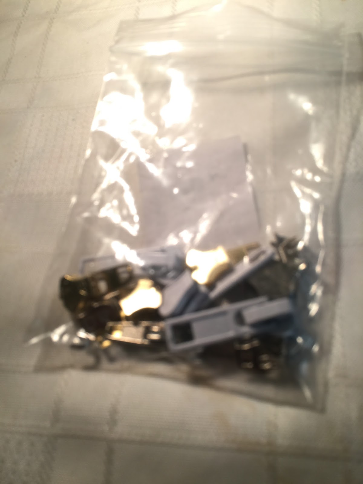 Travel with Angela Lansbury How To Fix Broken Zips On A Suitcase