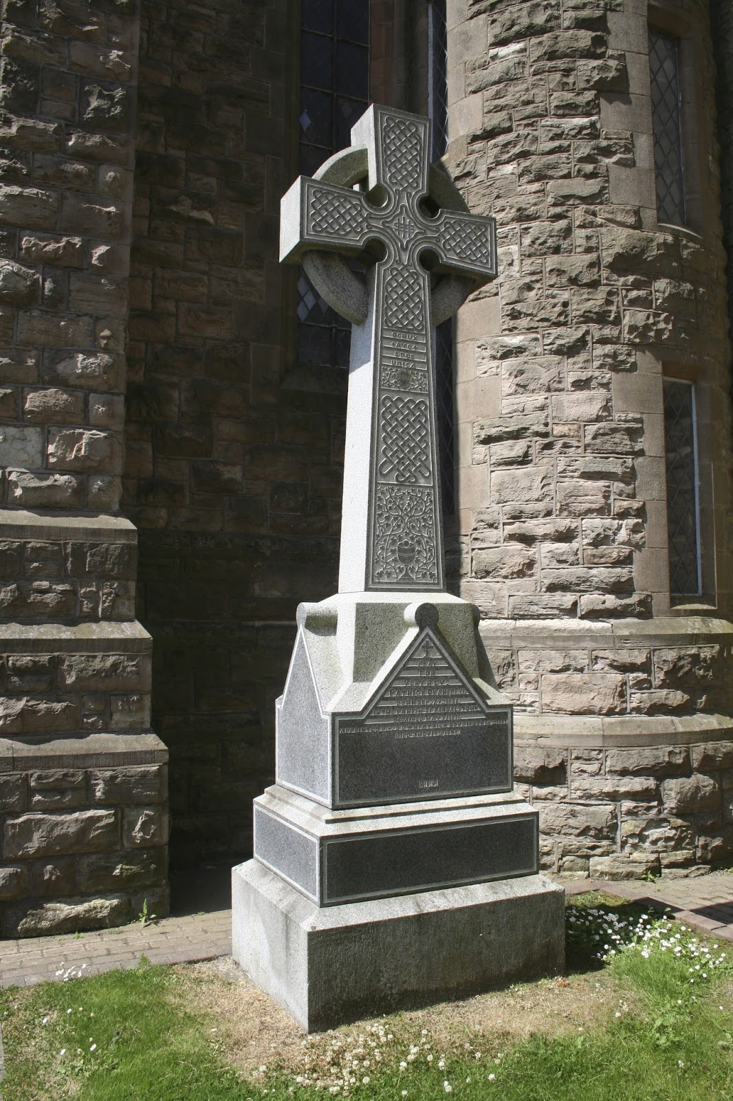 Hummels Flug: Irland 04 - Downpatrick | Gottlooooos!