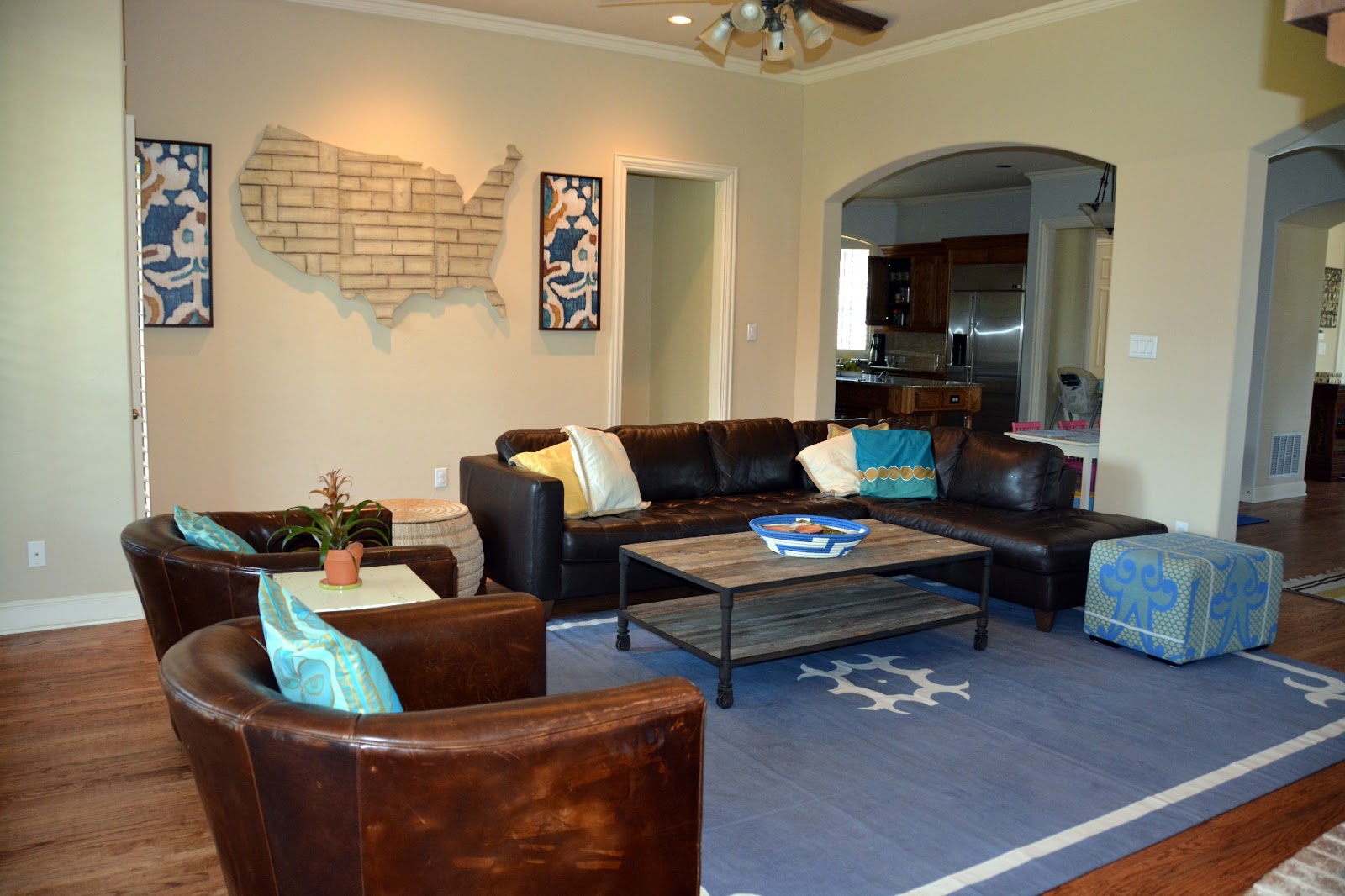 Kara's Korner: Texas House : Living Room