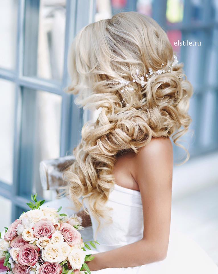 Hair for Backless Wedding Dress