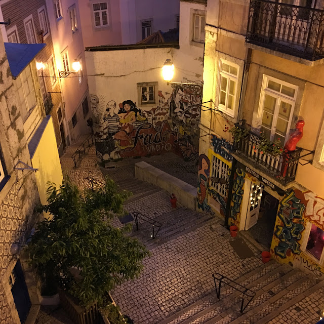 Le fado graffiti Lisbonne