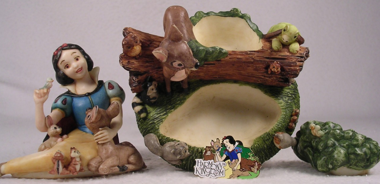 Filmic Light Snow White Archive Harmony Kingdom Figural Boxes