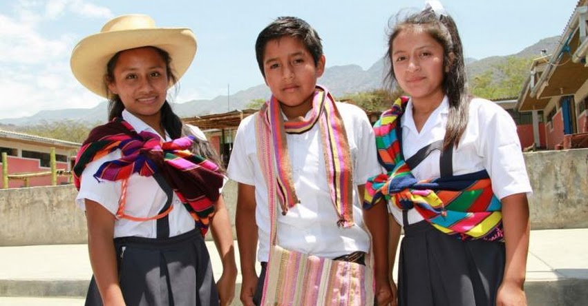 FENCYT: Escolares de Salas - Lambayeque, mostrarán la belleza de sus tejidos tradicionales en final de Feria Nacional de Ciencia y Tecnología FENCYT: Escolares de Salas - Lambayeque, mostrarán la belleza de sus tejidos tradicionales en final de Feria Nacional de Ciencia y Tecnología