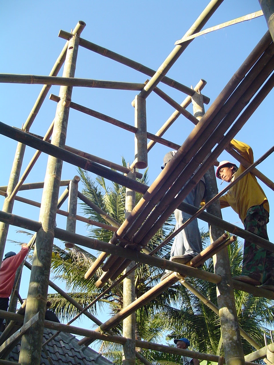 Gazebo Bambu Unik: Jasa Pembuatan Gazebo Bambu Murah di 