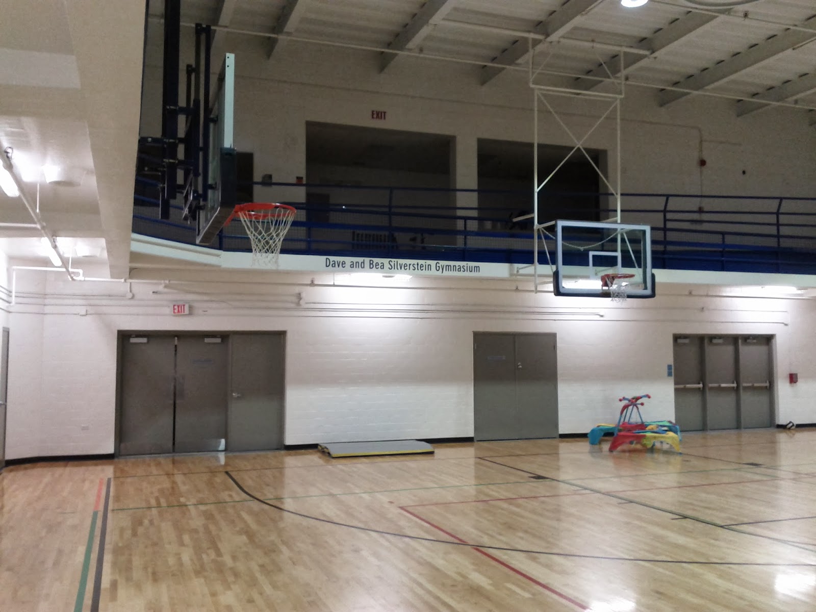 Toronto things: Dave and Bea Silverstein Gymnasium / Basketball court ...