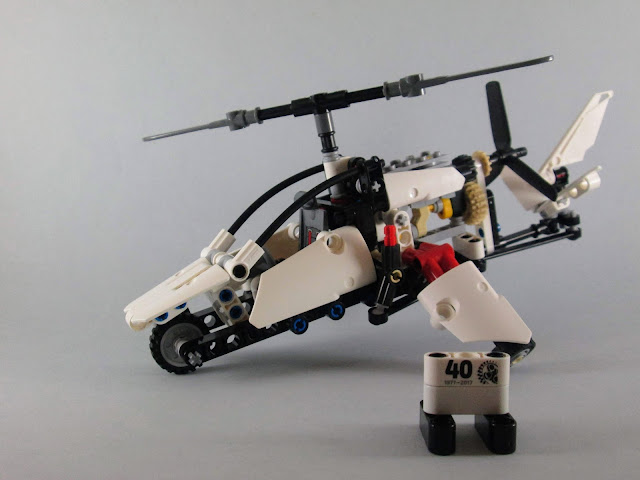 Set LEGO Technic 42057 Ultralight Helicopter