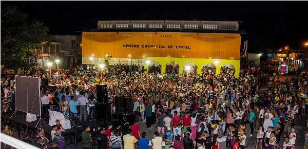 Prefeitura de Cocal inaugura Centro Comercial e praça - Imagem 6