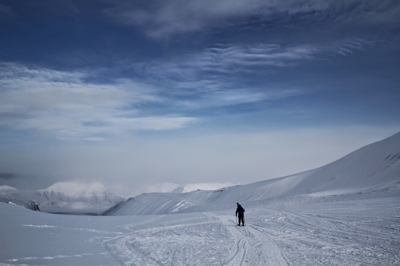 Exploração das GRUTAS DE GELO do GLACIAR LONGYEAR em Svalbard | Noruega