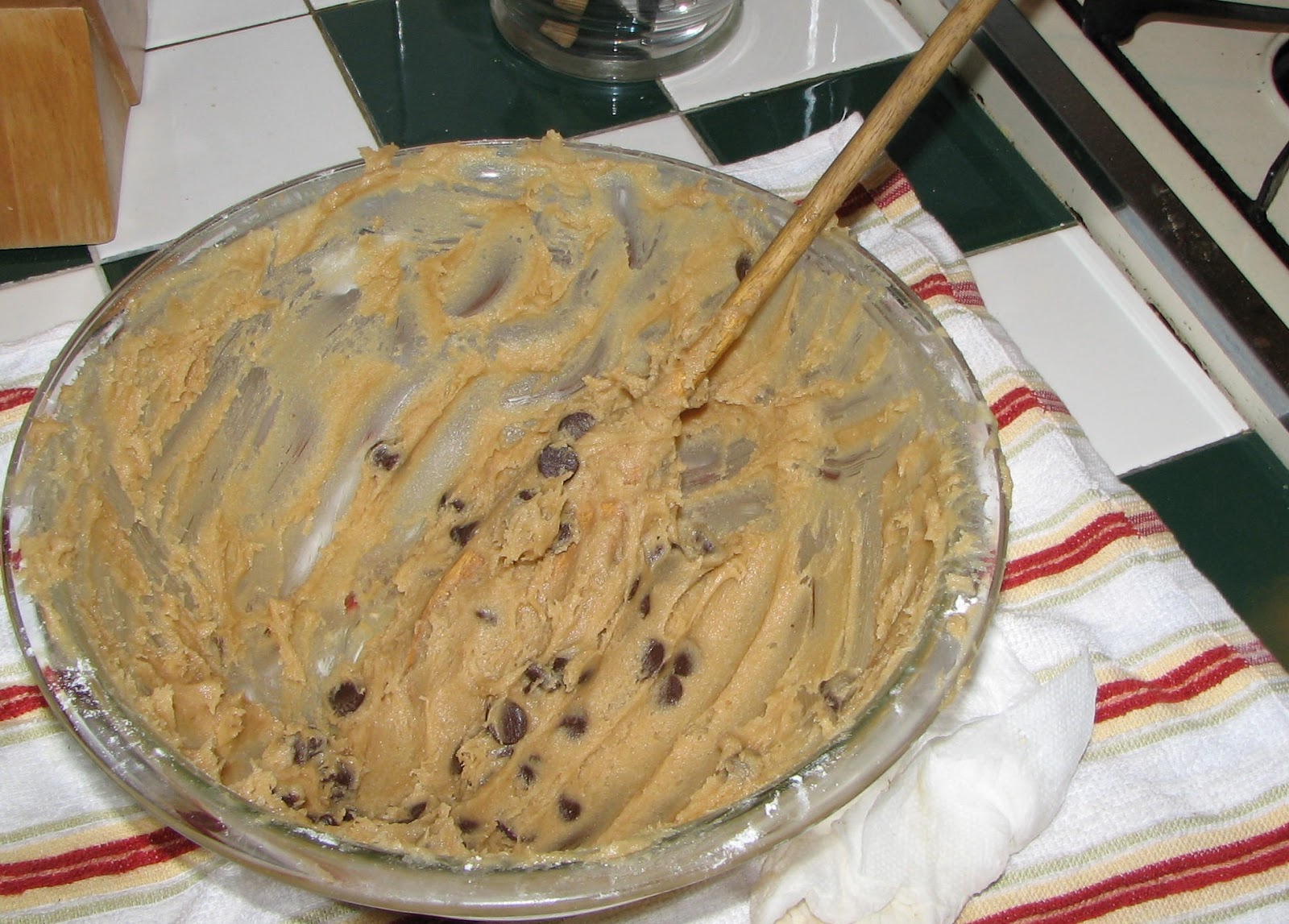 ScienceSeeker Science News Aggregator Should you eat raw cookie