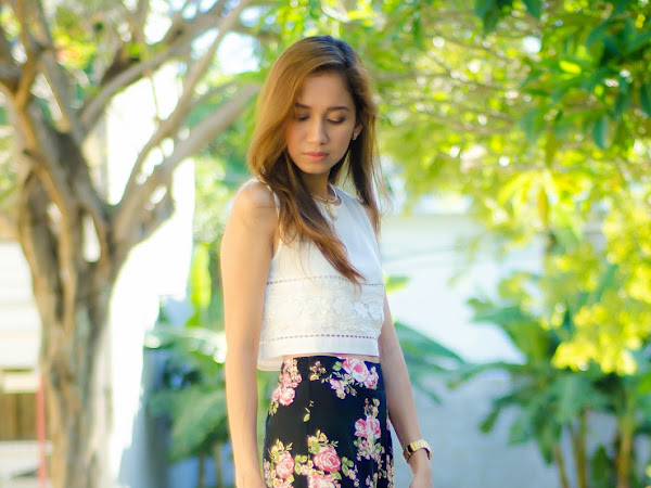 OUTFIT: Floral Palazzo Pants