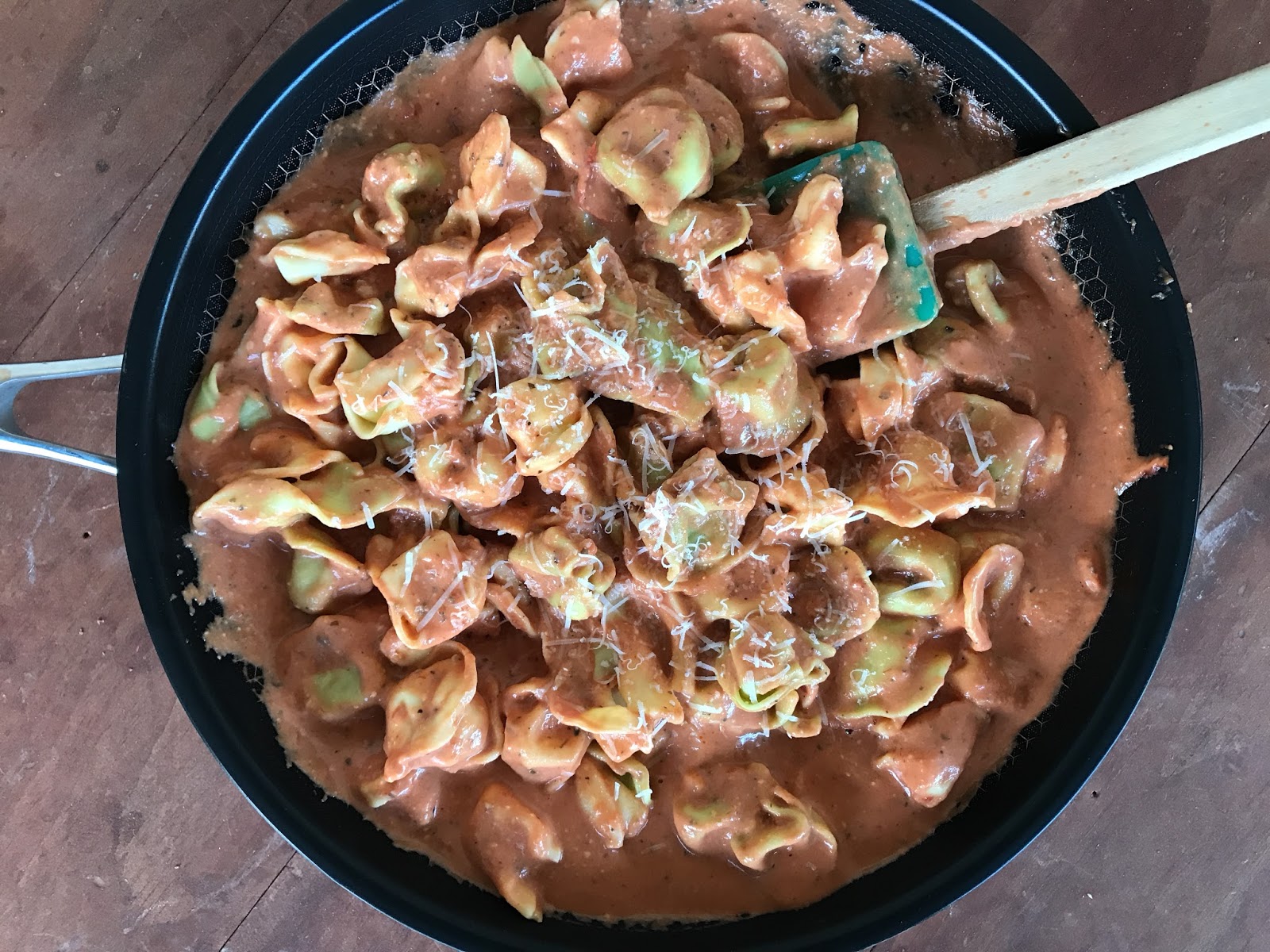 Cheese Tortellini with Creamy Vodka Sauce