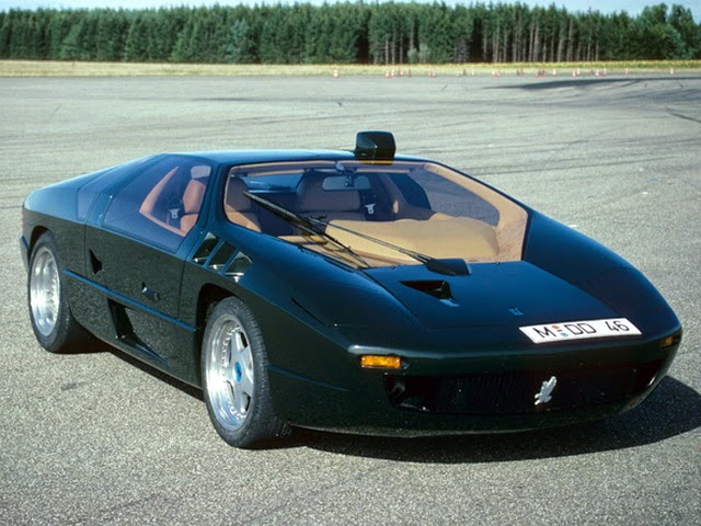 Isdera Imperator 108i