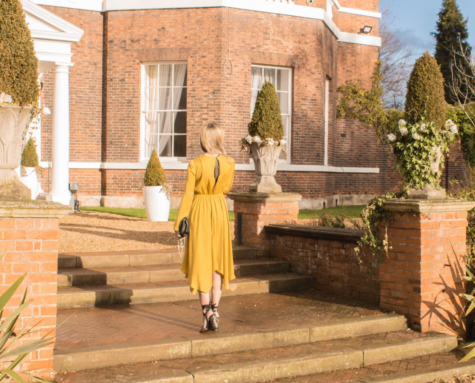River Island Yellow Midi Dress River Island Yellow Midi Dress