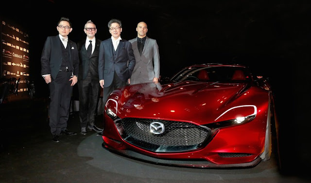 フランスで「最も美しいコンセプトカー」に選ばれた「マツダ・RX-VISION」、ジュネーブショーでも披露へ！