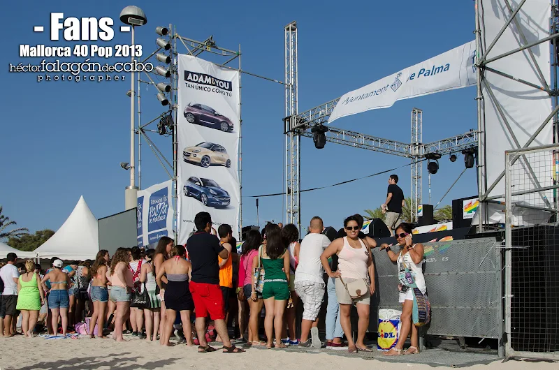 Fans en el Mallorca 40 Pop 2013. Héctor Falagán De Cabo | hfilms & photography.