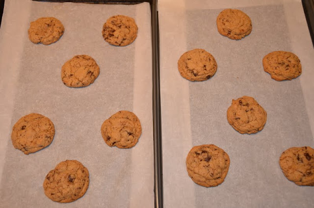 Playing with Flour: Whole wheat chocolate chip cookies