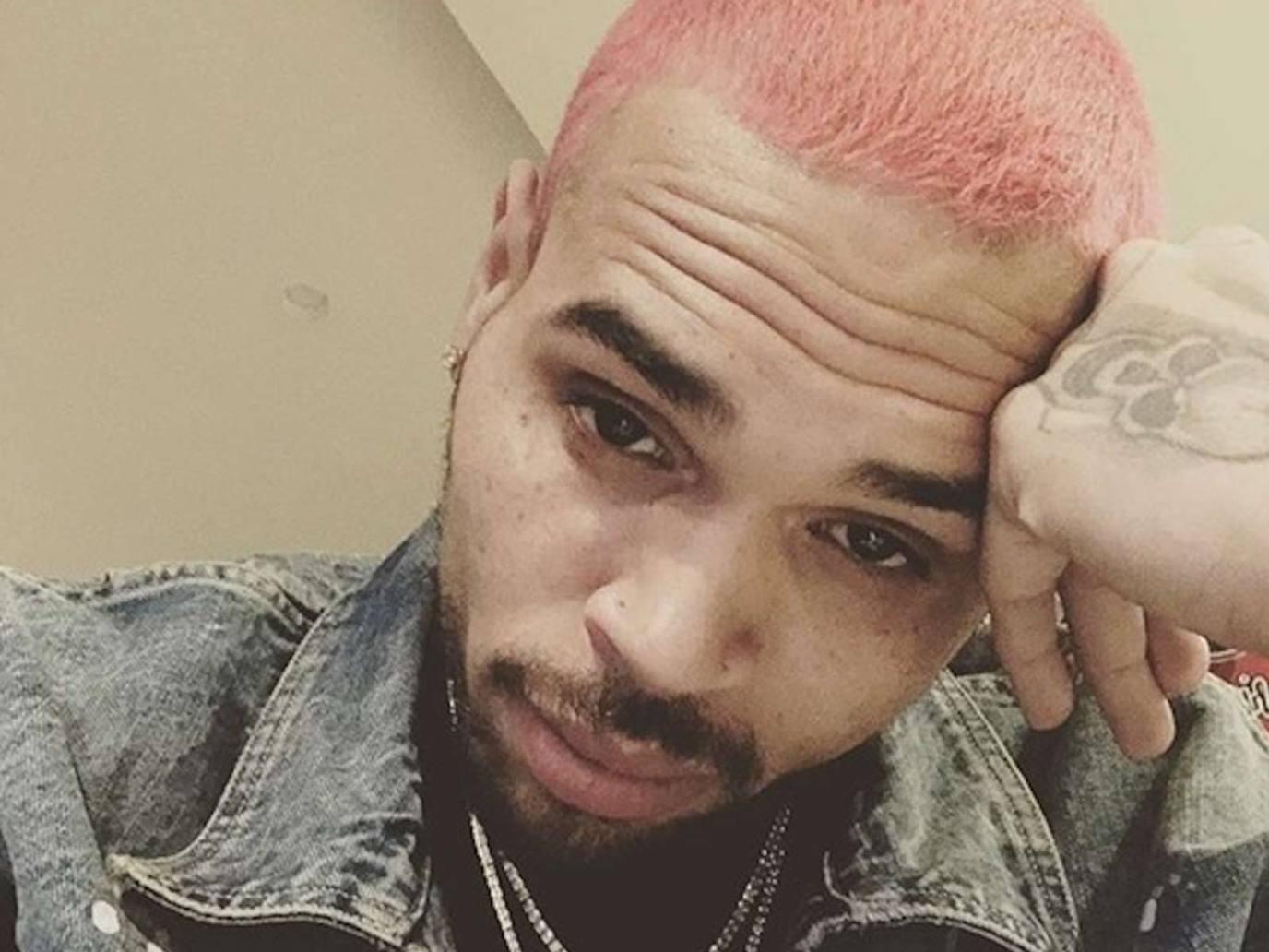 Chris Brown's Blonde Hair: See His New Look - wide 5